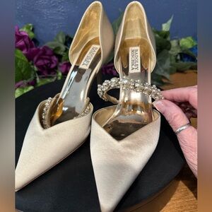 Badgley Mischka Cream Heels with Pearl Embellishment